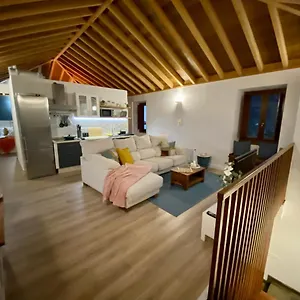 https://las-calas-teno.in-canary-islands.com