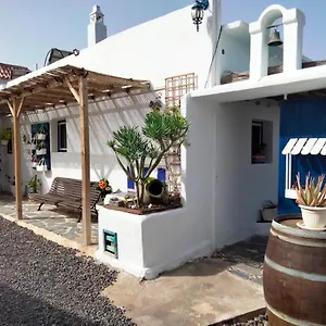 https://casa-rural-lomo-del-balo.in-canary-islands.com