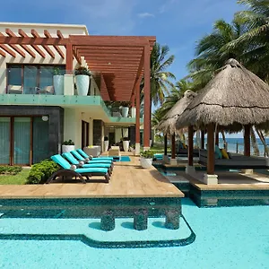 Azul Esmeralda , Puerto Morelos Meksyk